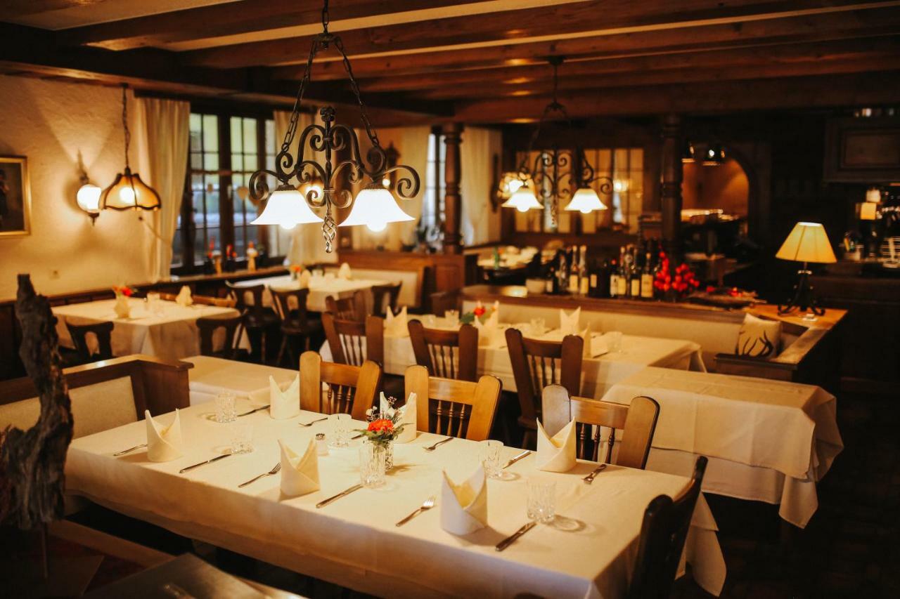 Hotel & Restaurant Adler Hornberg Exterior photo
